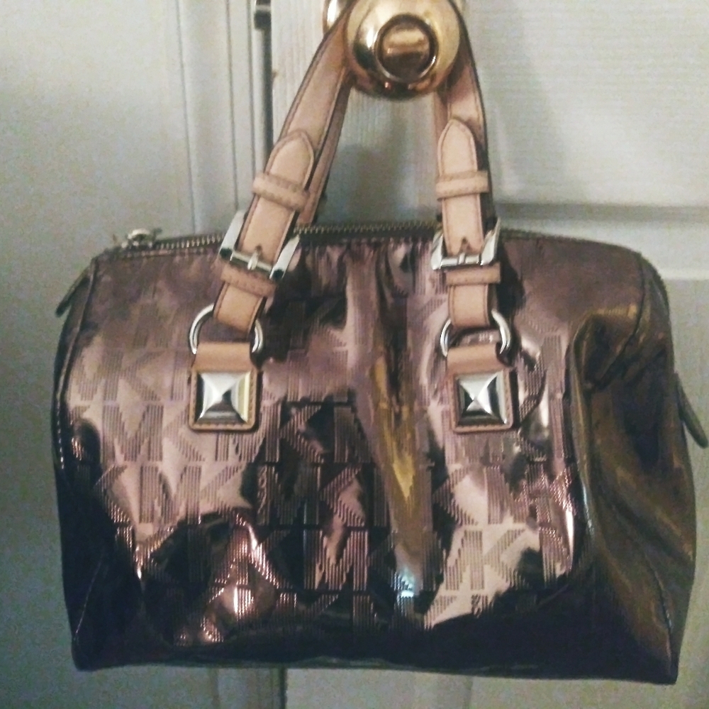 Metallic silver Micheal Kors satchel